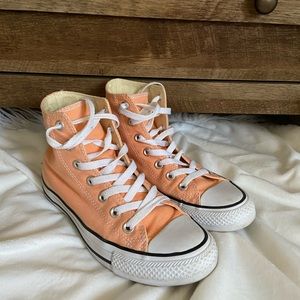 Peach high top converse